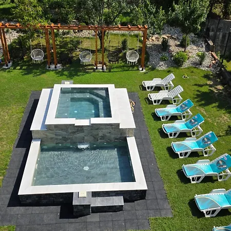 коларски Pensiune 3*