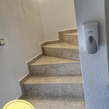 коларски Guest house *